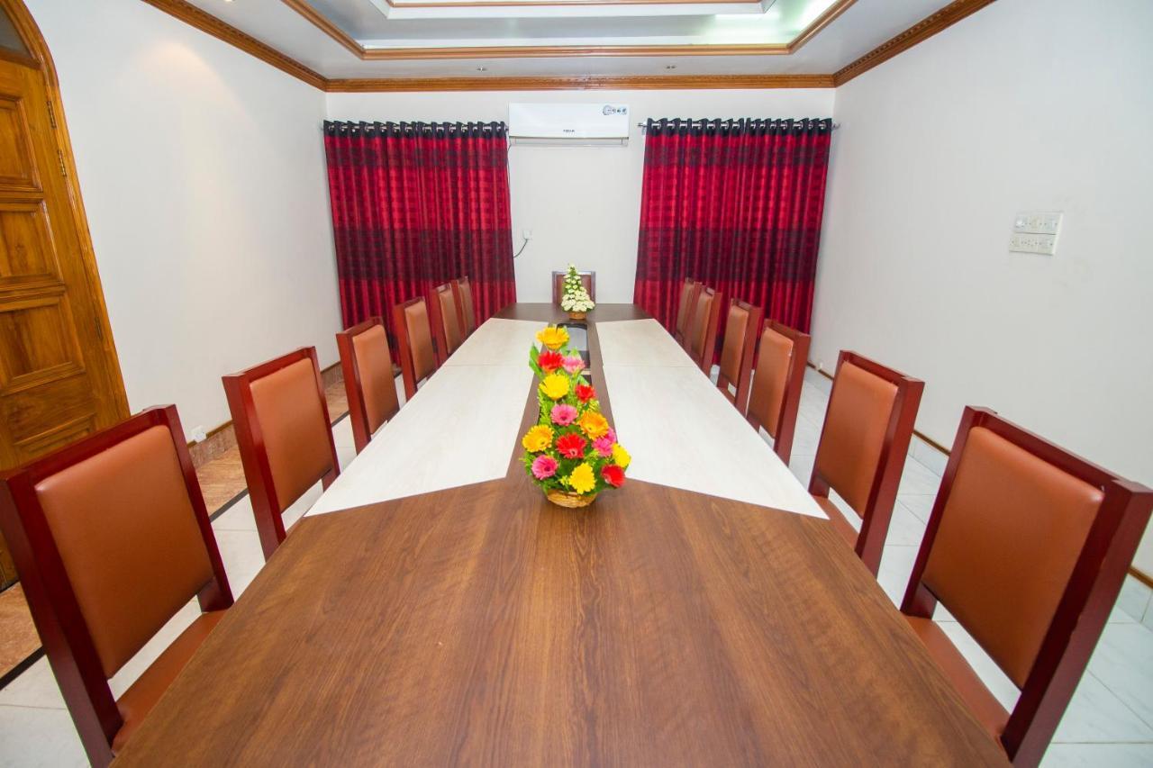 Hotel Suite Palace 达卡 外观 照片