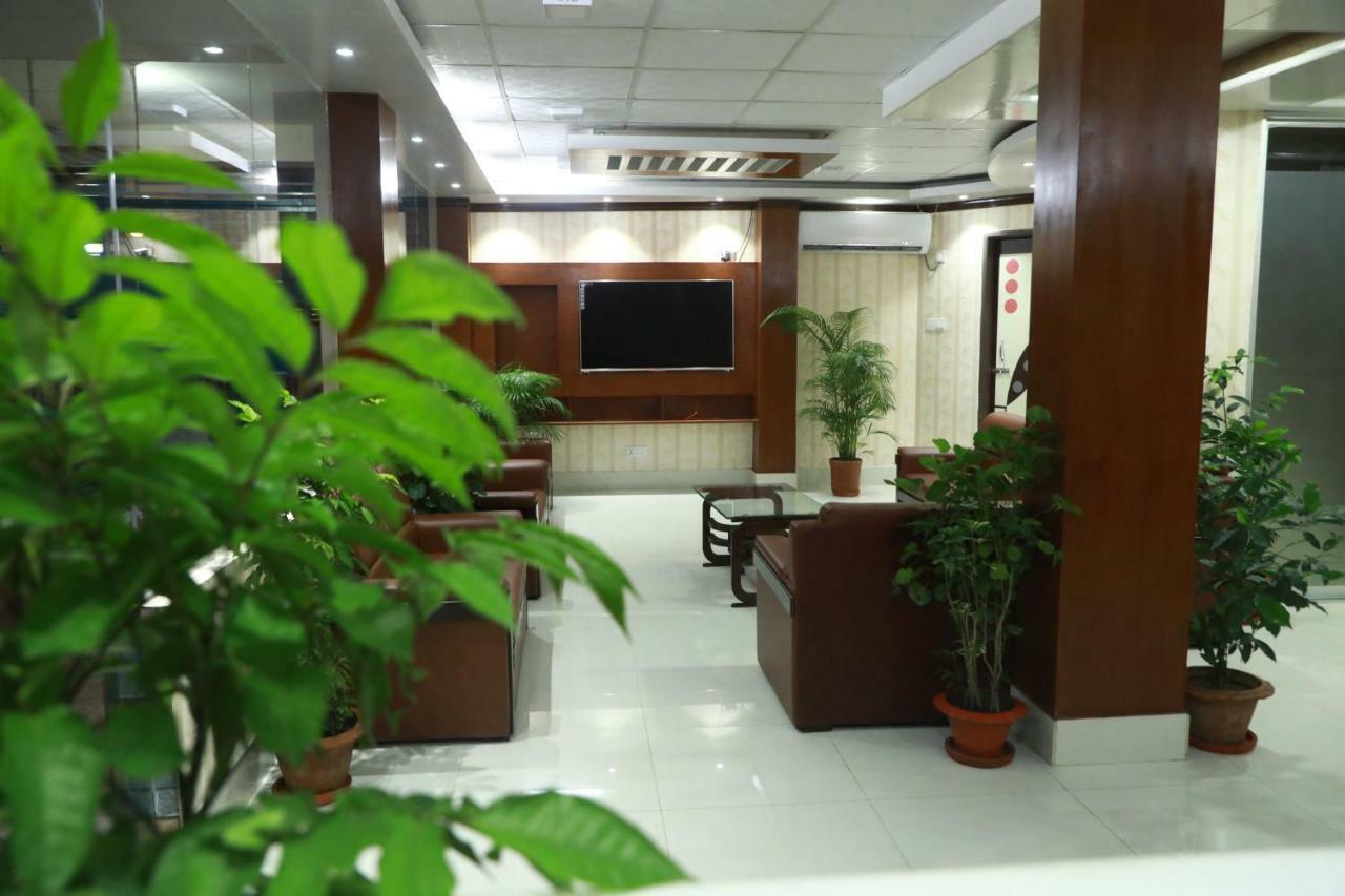 Hotel Suite Palace 达卡 外观 照片