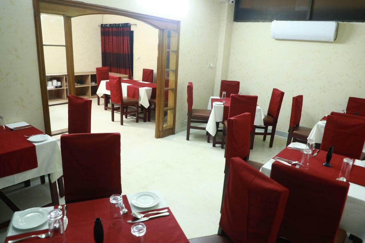 Hotel Suite Palace 达卡 外观 照片
